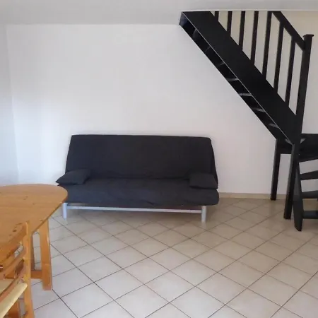 Cap D'agde, 3 Pieces, 6 Personnes - Fr-1-723-74 Lägenhet *